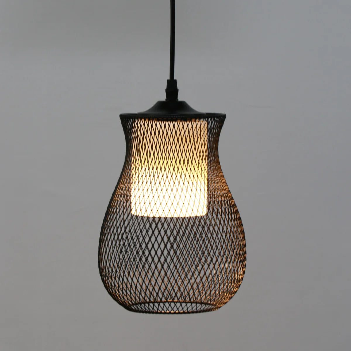 Hanglamp Kael – Opaal Glas Zwart – Ø18 cm – afbeelding 4
