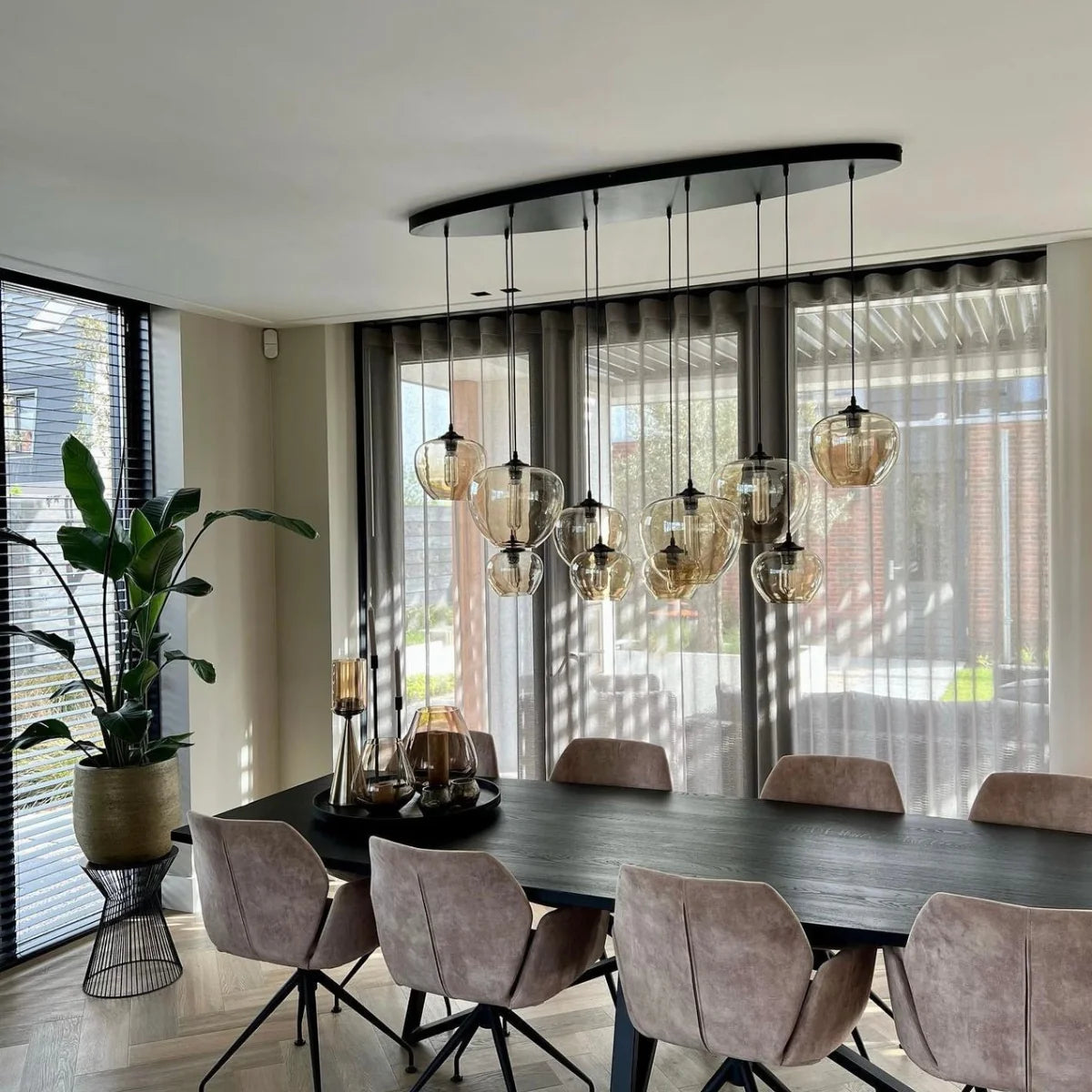 Hanglamp Sival – 10 Lichtpunten – Amber Glas – Eettafel Ovaal – afbeelding 2